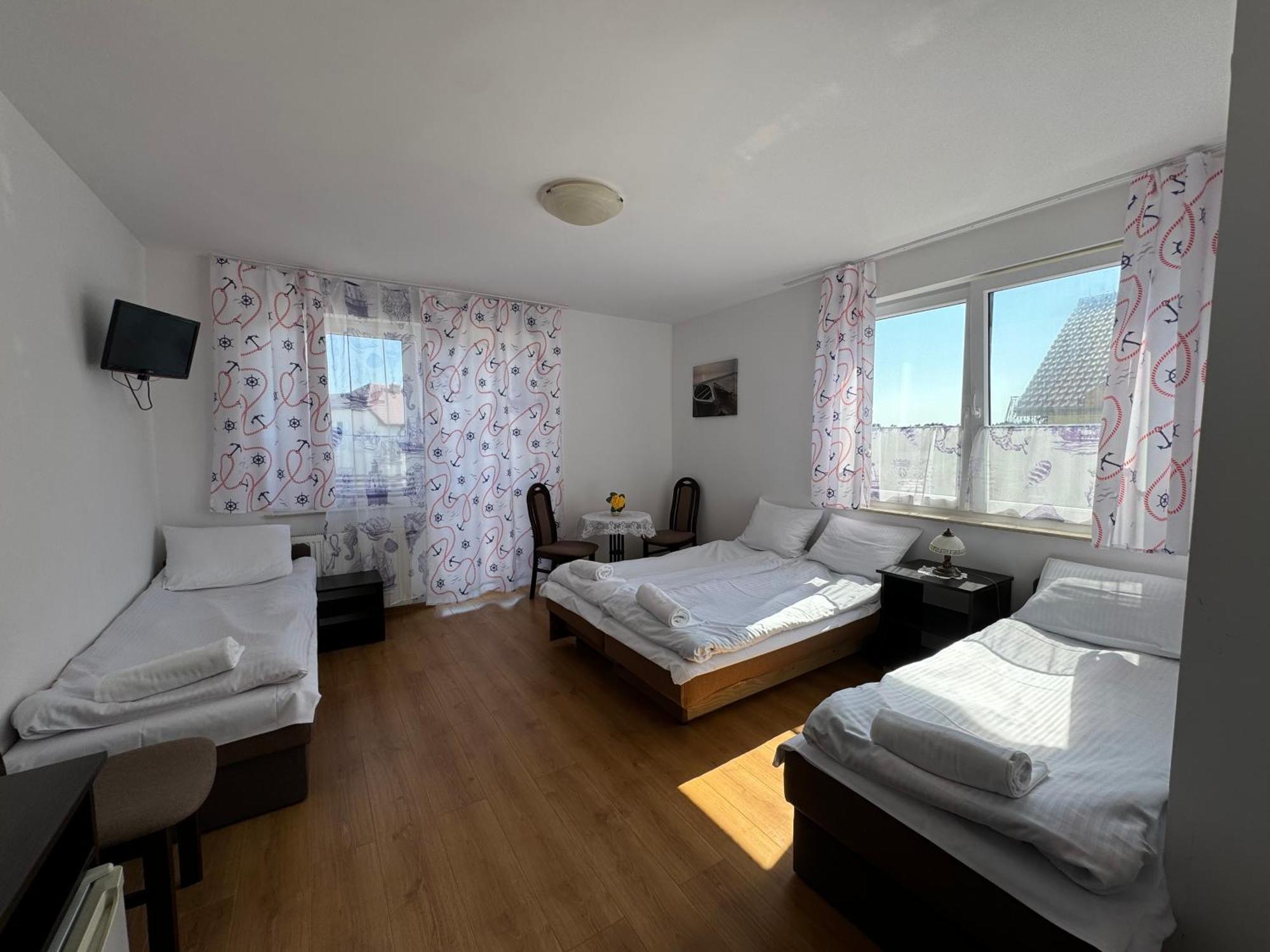 Hotel Sloneczny Brzeg à Jarosławiec Extérieur photo